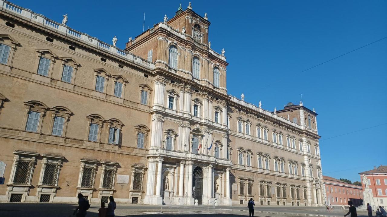 Casa Braglia Panzió Modena Kültér fotó